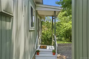 18 Harrington St, New Paltz, NY 12561 - Photo 21