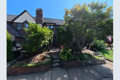 398 Bauer Place, Mineola, NY 11501 - Photo 19