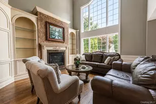 70 Nursery St, Locust Valley, NY 11560 - Photo 3