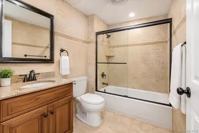 70 Nursery Street, Locust Valley, NY 11560 - Photo 15