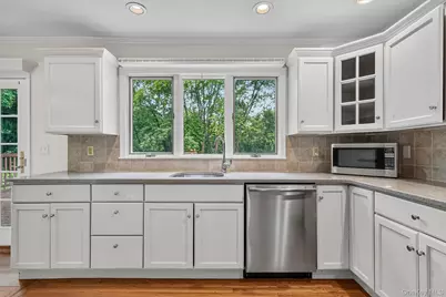 8 Bridle Lane, Chester, NY 10918 - Photo 11