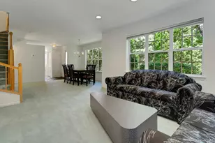 19 Pondview Ln, Yonkers, NY 10710 - Photo 5