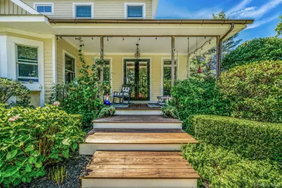 8 Jackson Avenue, East Quogue, NY 11942 - Photo 3