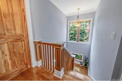8 Jackson Avenue, East Quogue, NY 11942 - Photo 21
