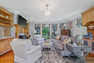 8 Jackson Ave, East Quogue, NY 11942 - Photo 15