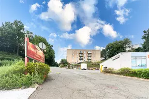 2035 Central Park Ave, Yonkers, NY 10710 - Photo 19