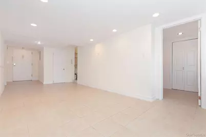 2035 Central Park Avenue #AA4, Yonkers, NY 10710 - Photo 5