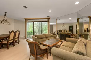 7 Wimbledon Dr, Roslyn, NY 11576 - Photo 11