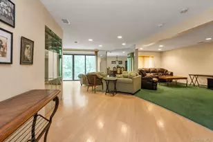 7 Wimbledon Dr, Roslyn, NY 11576 - Photo 3