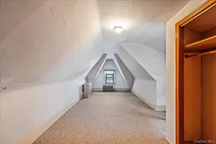63-41 84th St, Middle Village, NY 11379 - Photo 17