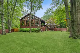 2 British Colony Rd, Northport, NY 11768 - Photo 41