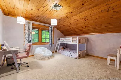 2 British Colony Road, Northport, NY 11768 - Photo 35