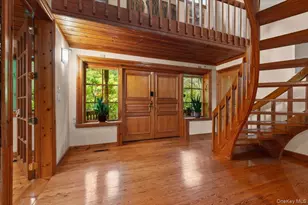 2 British Colony Rd, Northport, NY 11768 - Photo 9