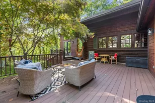 2 British Colony Rd, Northport, NY 11768 - Photo 39