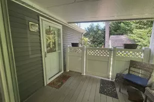 1661 Old Country Rd, Riverhead, NY 11901 - Photo 7