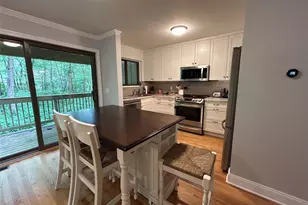 277 Maplewood Dr, South Salem, NY 10590 - Photo 5