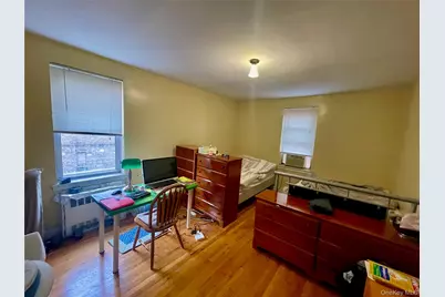 134-33 Blossom Ave #3B, Flushing, NY 11355 - Photo 5