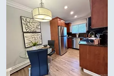 45 Golden Avenue #E05, Deer Park, NY 11729 - Photo 3