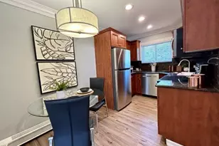 45 Golden Ave, Deer Park, NY 11729 - Photo 3