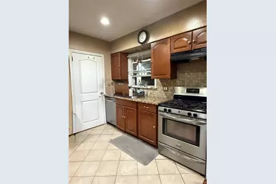 71 Ribbon Street, Franklin Square, NY 11010 - Photo 7