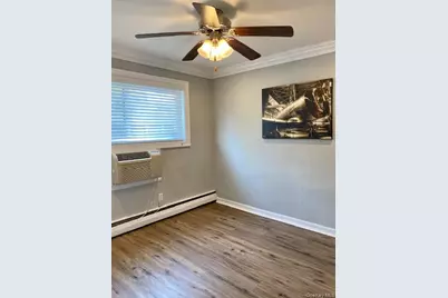 393 Great East Neck Road #393D, West Babylon, NY 11704 - Photo 7