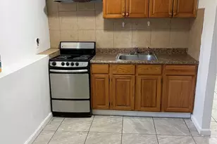 124 10th Ave, Brentwood, NY 11717 - Photo 13