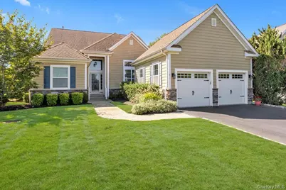 5 Wolfsbane Court, Aquebogue, NY 11931 - Photo 1