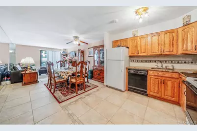 360 Shore Road #3M, Long Beach, NY 11561 - Photo 3