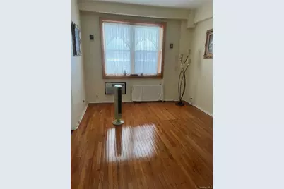 814 B Tilden St #STH, Bronx, NY 10467 - Photo 9