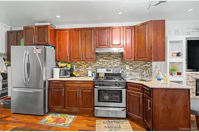 87-12 95th Avenue, Ozone Park, NY 11416 - Photo 5