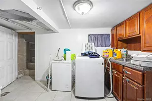 87-12 95th Ave, Ozone Park, NY 11416 - Photo 19