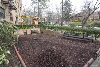 111 E Hartsdale Avenue #3D, Hartsdale, NY 10530 - Photo 41