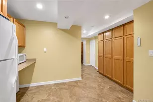 2544 Lurting Ave, Bronx, NY 10469 - Photo 33