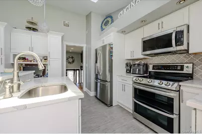 3897 Darby Lane, Seaford, NY 11783 - Photo 11