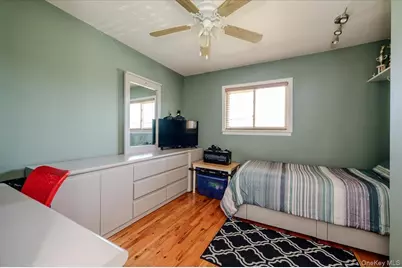 3897 Darby Lane, Seaford, NY 11783 - Photo 17