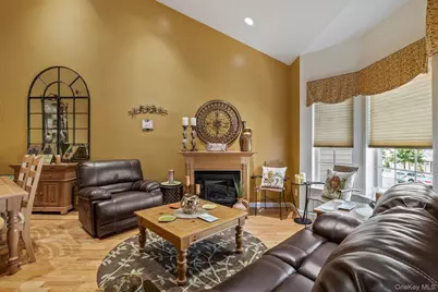 421 Autumn Drive, East Meadow, NY 11554 - Photo 5