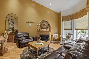 421 Autumn Dr, East Meadow, NY 11554 - Photo 5
