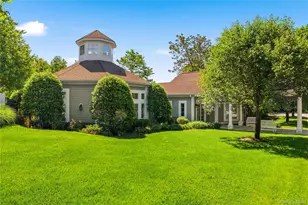 100 Woodcrest Ln, Mount Kisco, NY 10549 - Photo 21