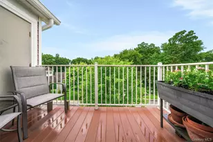 100 Woodcrest Ln, Mount Kisco, NY 10549 - Photo 19