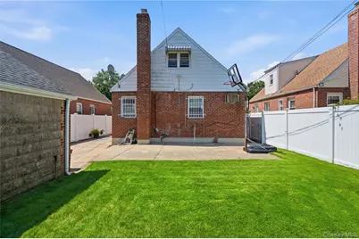 12043 232nd Street, Cambria Heights, NY 11411 - Photo 11