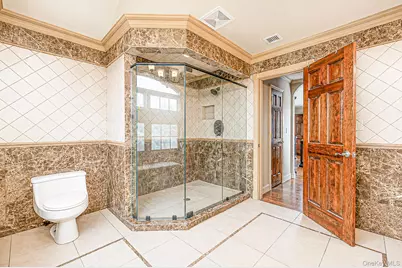 4 Teamster Lane, Levittown, NY 11756 - Photo 11
