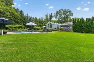 4 Woodleaf Ct, Cold Spring Harbor, NY 11724 - Photo 23