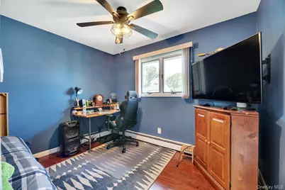 9 Urban Drive, Selden, NY 11784 - Photo 13