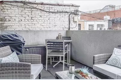 21-70 31 Street #3R, Astoria, NY 11105 - Photo 9