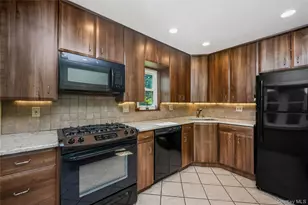 82 Herman Ave, North Babylon, NY 11703 - Photo 3