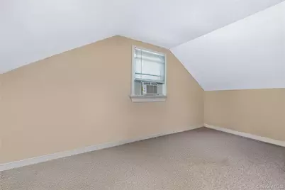 82 Herman Avenue, North Babylon, NY 11703 - Photo 15