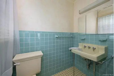46 Barnard Avenue, Poughkeepsie, NY 12601 - Photo 17