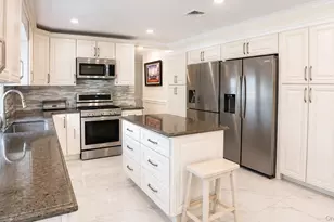 108 Burr Rd, East Northport, NY 11731 - Photo 13