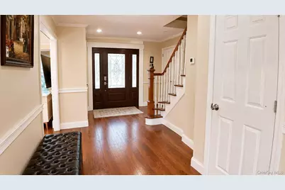108 Burr Road, East Northport, NY 11731 - Photo 5