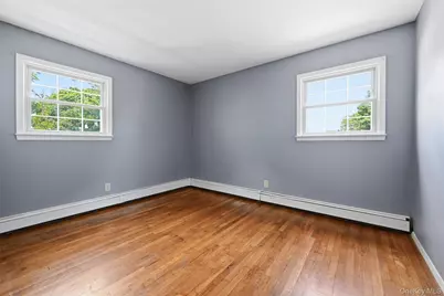 380 Sheridan Street, Westbury, NY 11590 - Photo 9